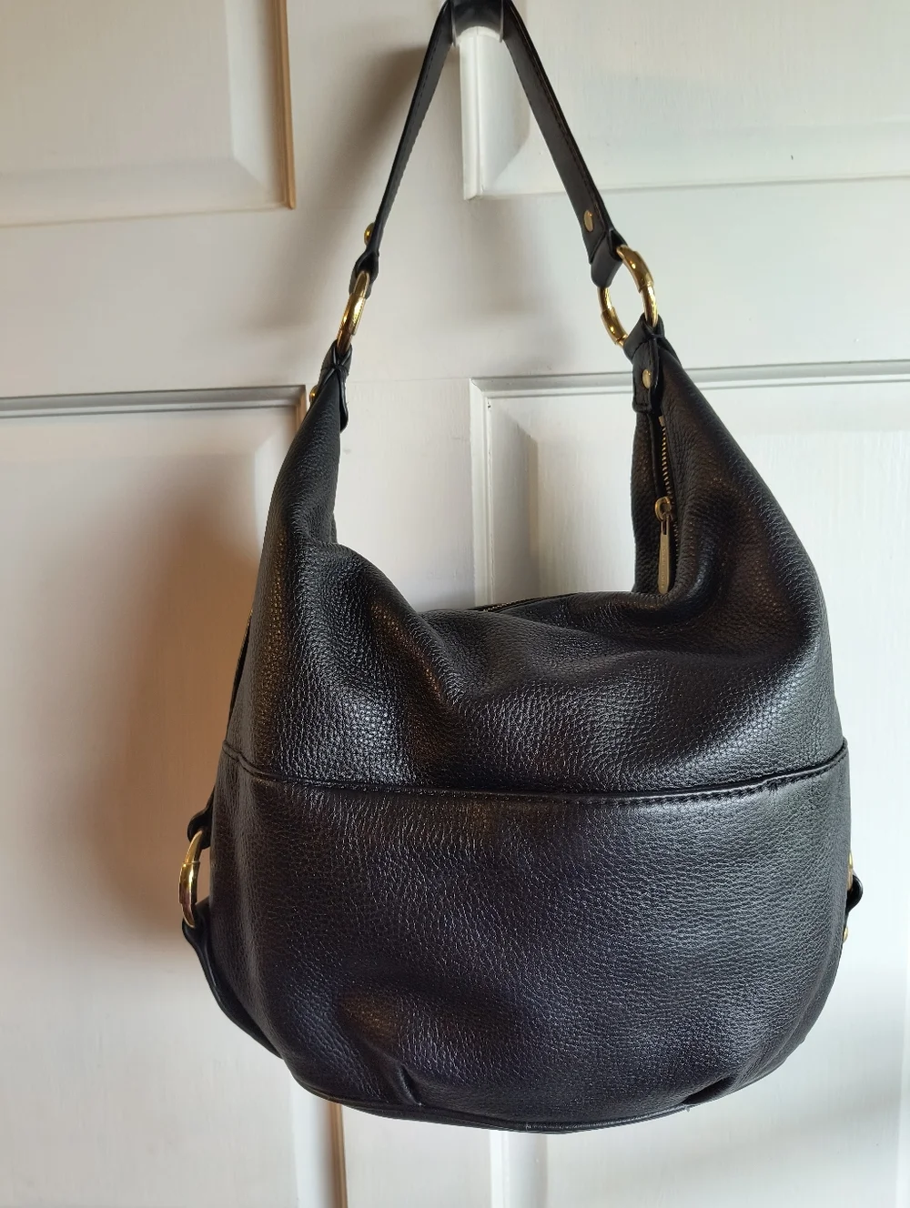 Michael Kors Fulton Large Black Leather Shoulder Bucket Bag EUC - Picture 2 of 13